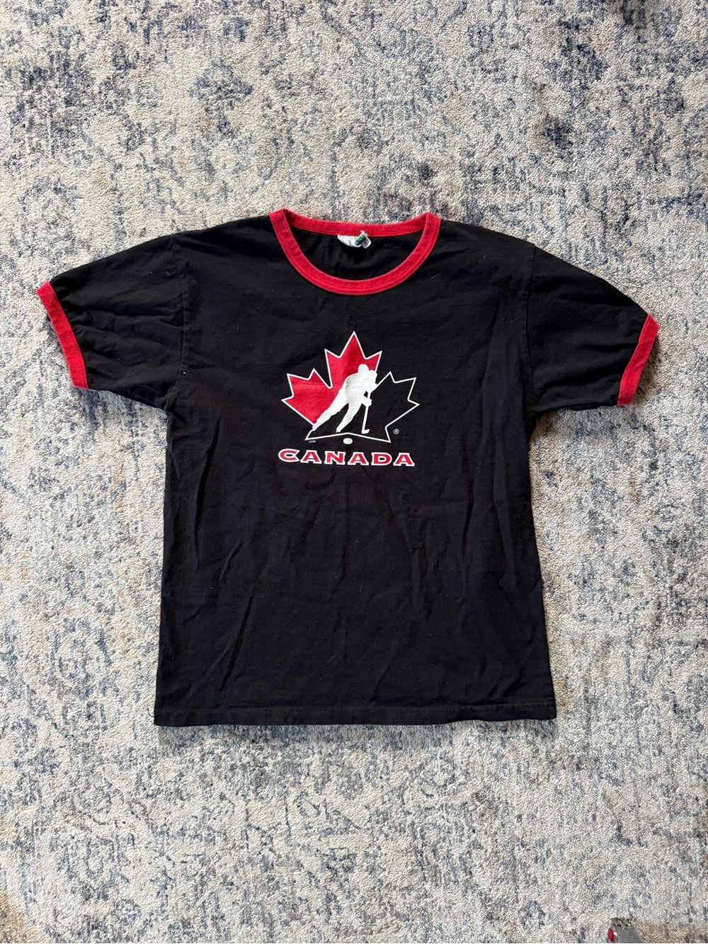 90s Canada Hockey Ringer Tee - Black & Red